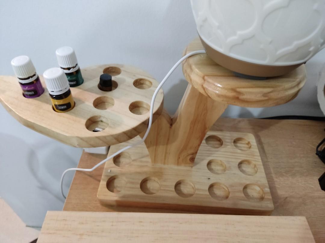 young living psk set with freebies (Category: Fragrance & Deodorants) located in Quezon City. Submitted by ems0908 (Listing ID 1102305934, Image 3). Description: complete package with box freebies : thieves 15ml and stressaway 15ml wood box for oils wood stand for diffusers & oil (meron ng ubos na oil and yung iba meron pa din).