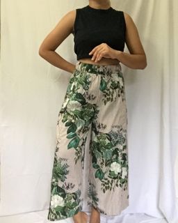 (Category: ) located in . Submitted by preloved.ellenmay (Listing ID 1102392668, Image 1). Description: .