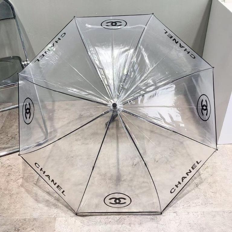 2021年最新款CHANEL香奈兒長柄PVC透明傘, 其他, 其他- Carousell