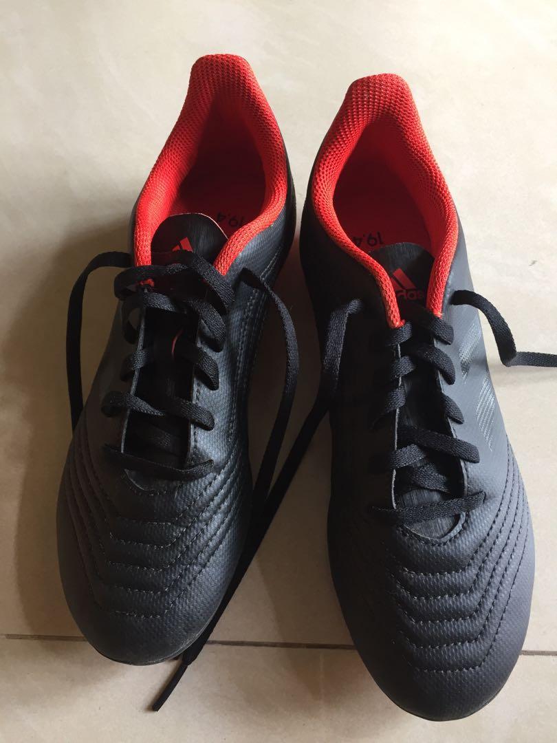 Adidas predator 2025 18.4 vs 19.4