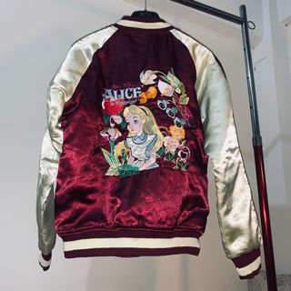(Kategori: ) berada di . Dikirim oleh dashingpreloved (ID iklan 1102653414, Gambar 1). Deskripsi: .