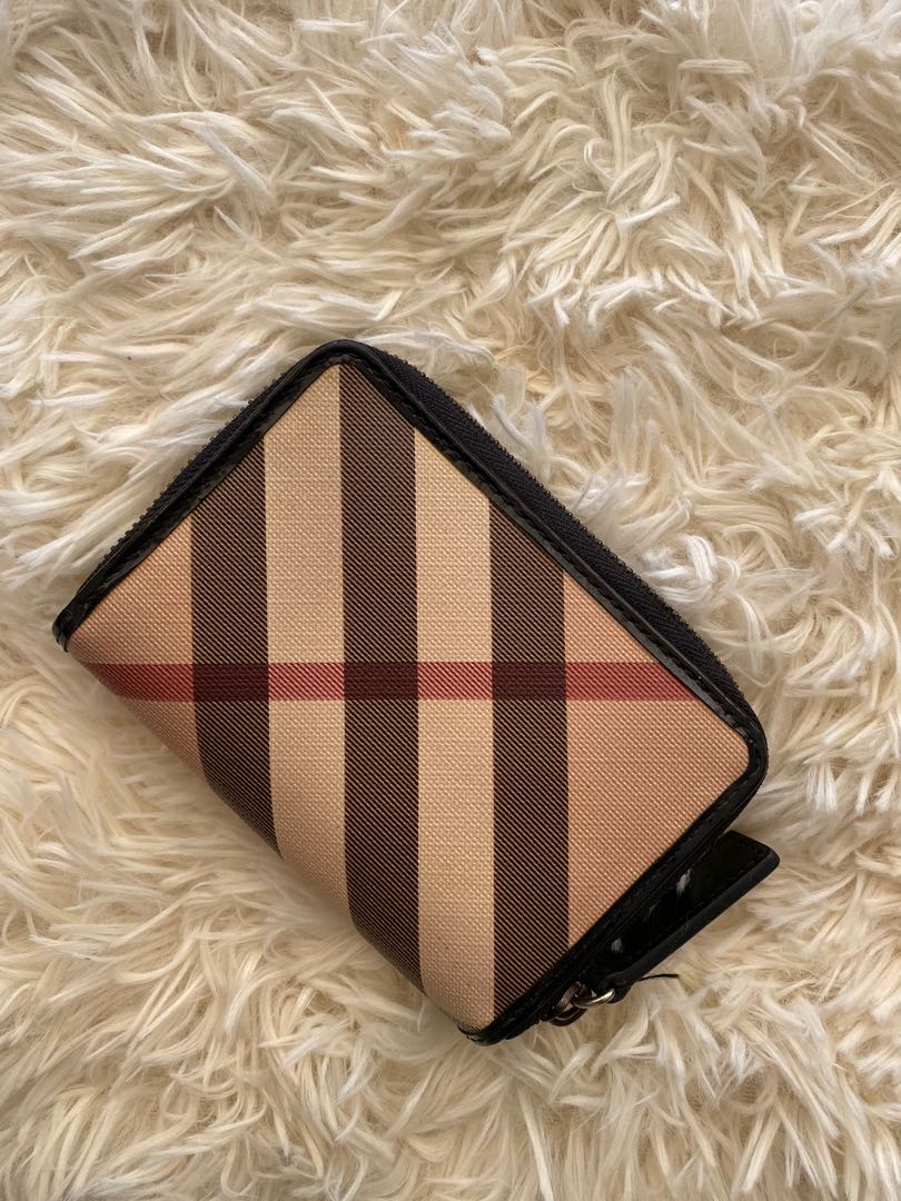 AUTHENTIC BURBERRY WALLET, Luxury, Bags & Wallets on Carousell