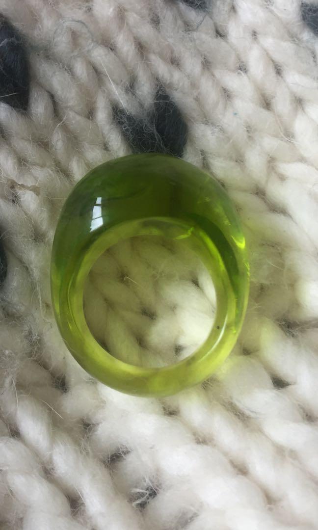 Baccarat Lalique crystal ring (Category: Luxury Accessories) located in Manila. Submitted by zapote4323 (Listing ID 1102532413, Image 1). Description: Just research the brand Baccarat Lalique crystal ring from France. Vintage and expensive brand of crystals. Size 5 1/2.