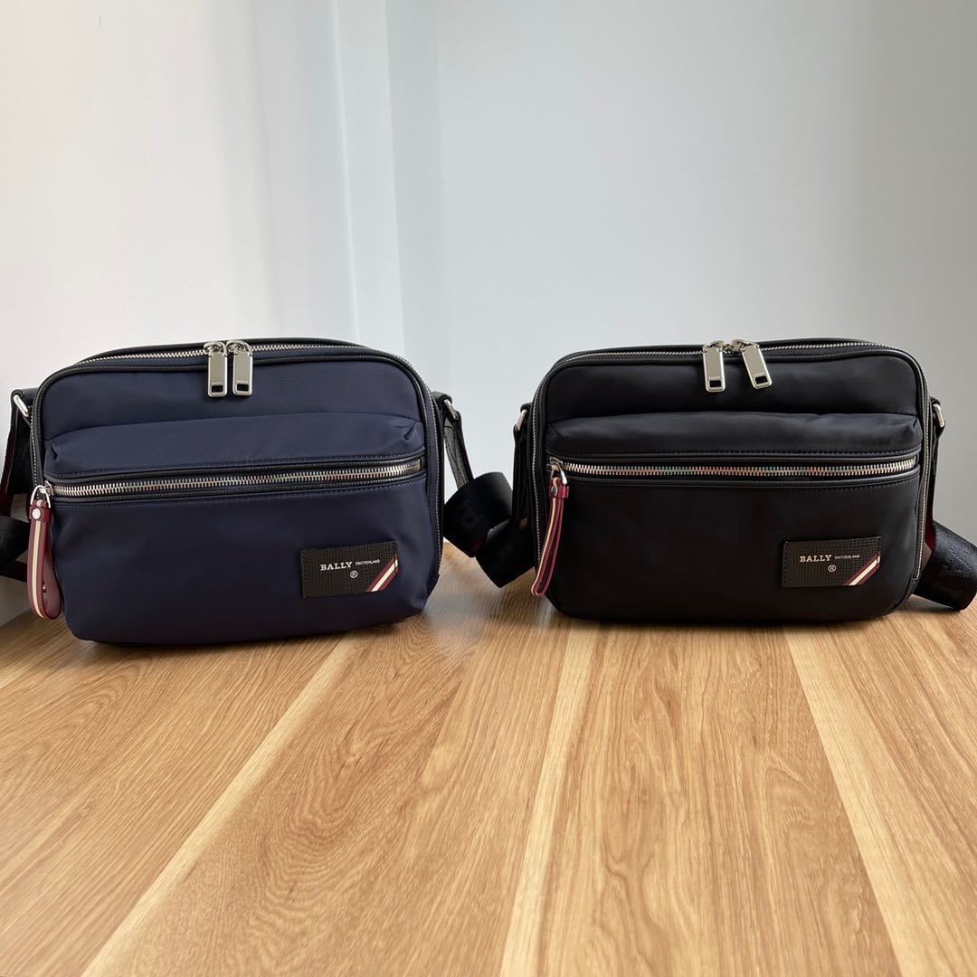 Bally Men Fiji Techno Nylon Reporter Bag Men s Fashion Bags