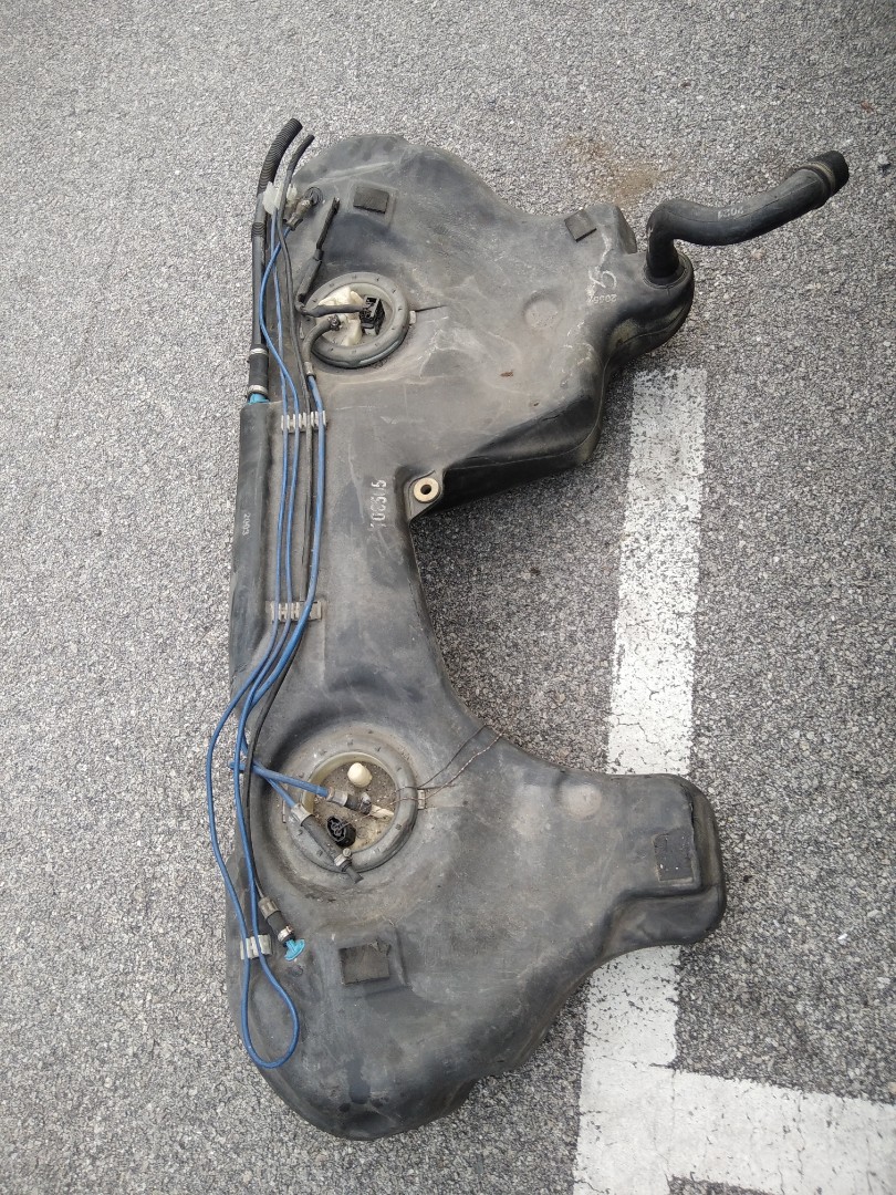Bmw E46 Fuel Pump Tank Original Auto Accessories on Carousell
