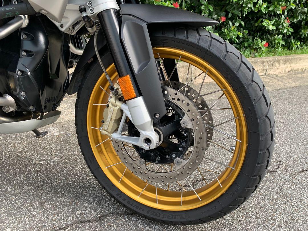 BMW R1250GS Exclusive Edition With Tubeless Cross Spokes. 5Years PML Local BMW Agent Warranty ...