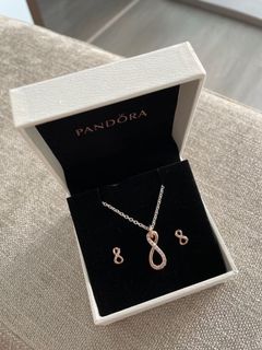 (Category: ) located in . Submitted by loveshopping222 (Listing ID 1102502067, Image 1). Description: .