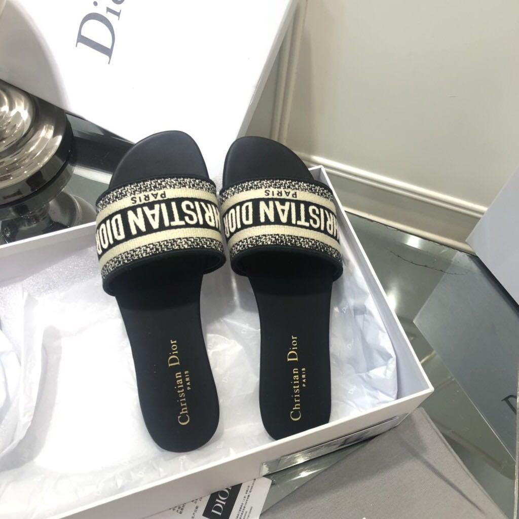 Christian dior dway store