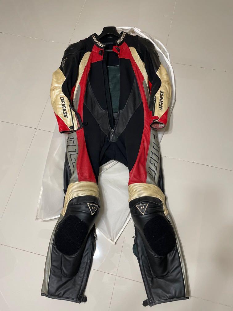 Dainese one hotsell piece leather suit