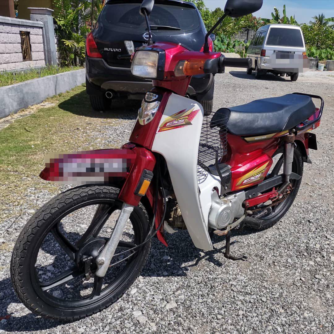 Demak ex5 top