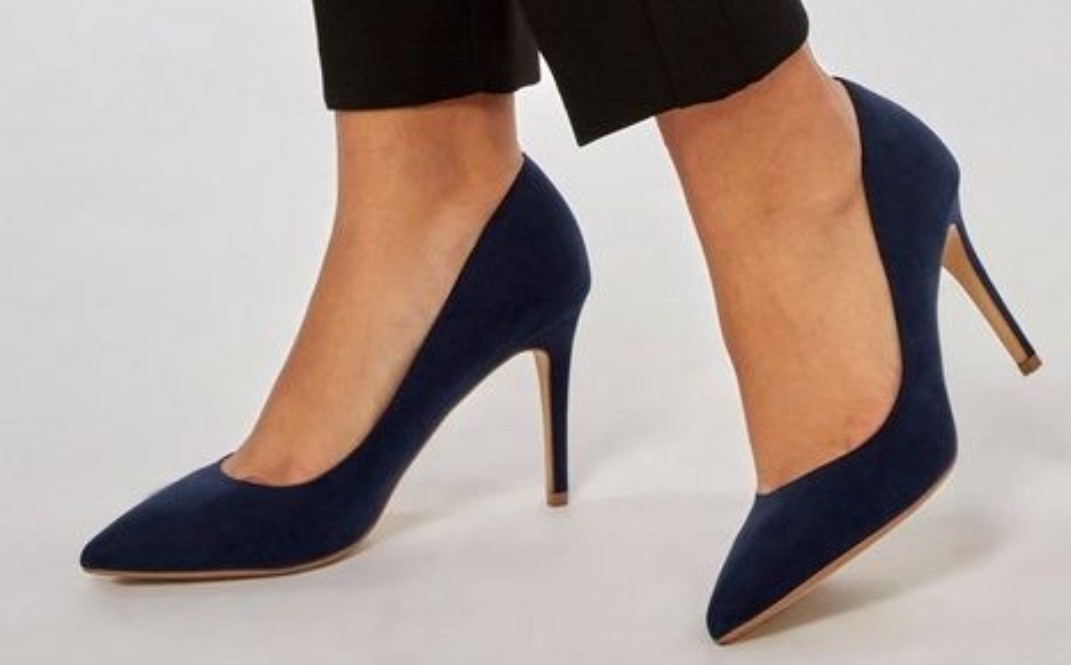 Dorothy perkins top navy heels