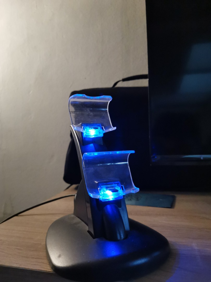Dualshock 4 Charging Stand, Video Gaming, Gaming Accessories