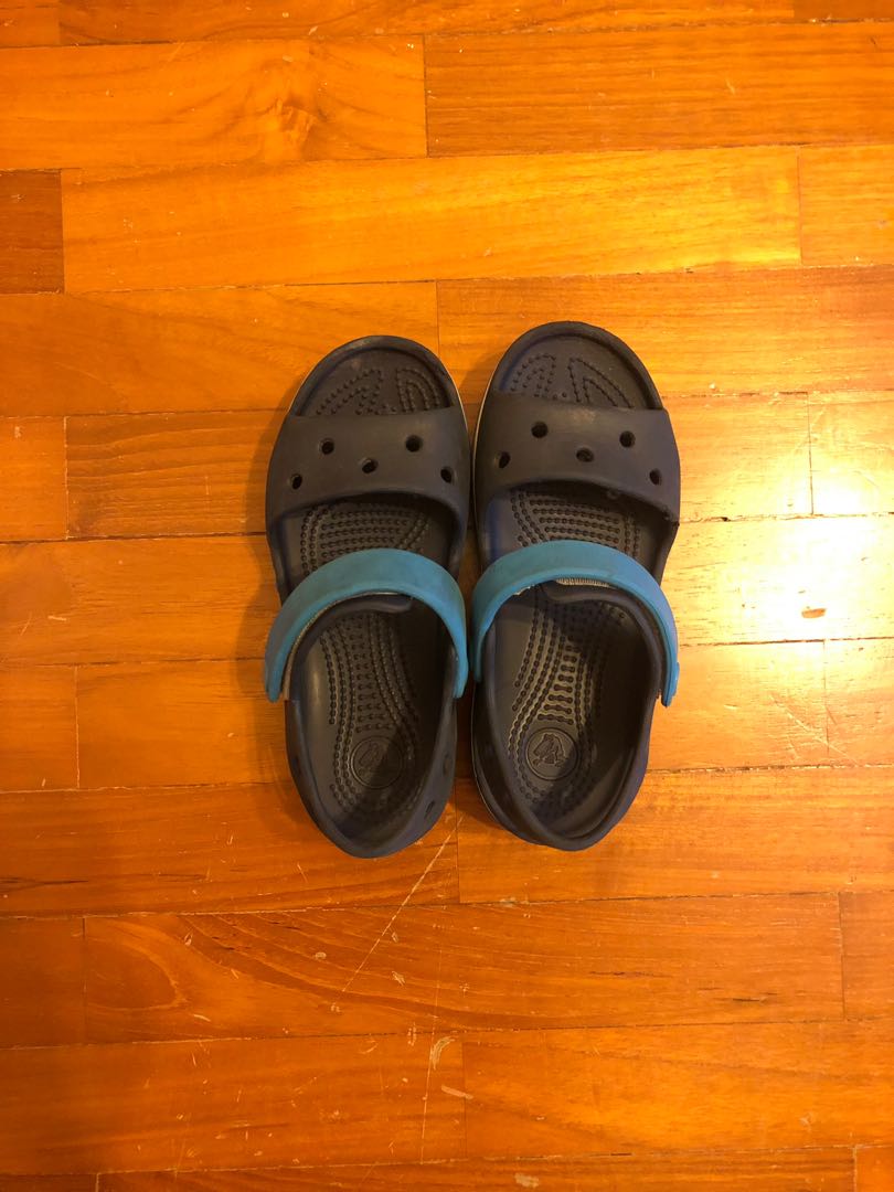 Crocs teva sales