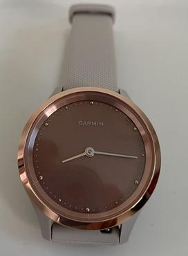 幾近全新的二手品【GARMIN vivomove 3s 指針智慧腕錶(錶徑39mm】血氧