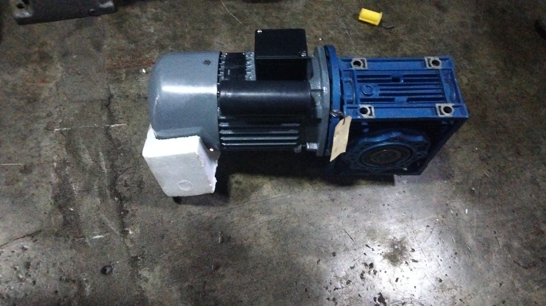 gear motor hollow shaft, Commercial & Industrial, Industrial Equipment