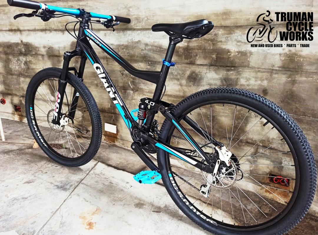 Giant Yukon FX full suspension mountain bike