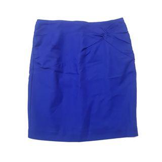 H&M Rok Kerja