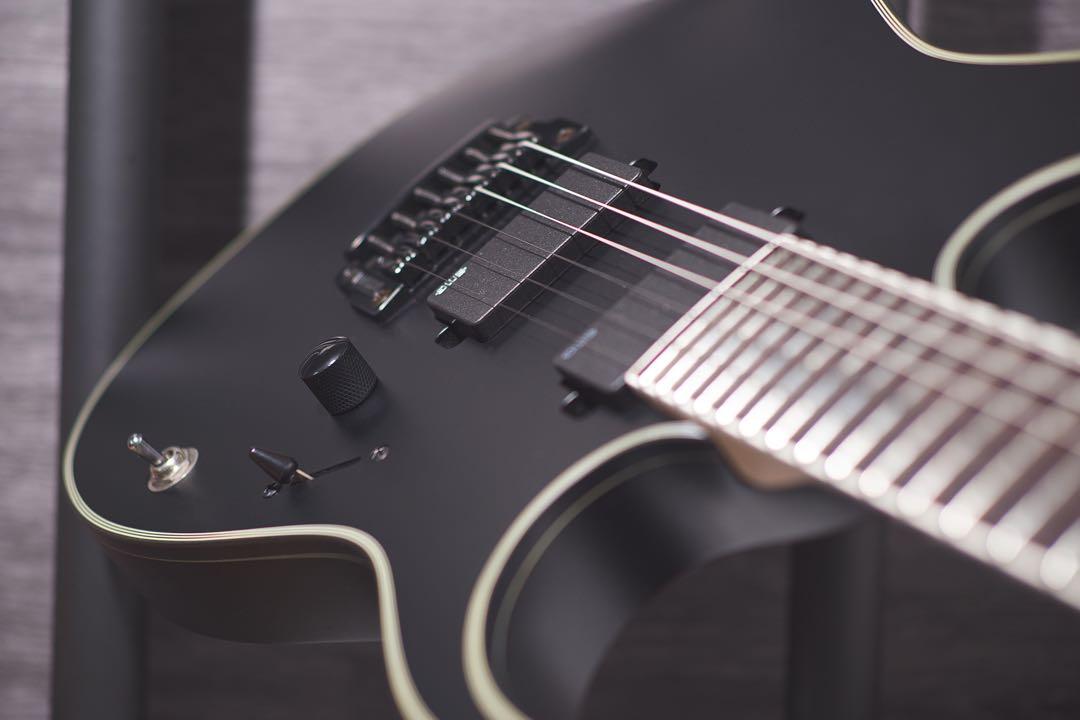 Ibanez RGIR30BFE-BKF Iron Label, Hobbies & Toys, Music ...