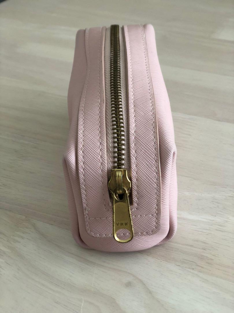 Jack wills makeup 2025 bag