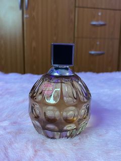 (Category: ) located in . Submitted by GoodsandGlamour (Listing ID 1102578174, Image 1). Description: .