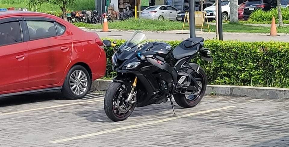 KAWASAKI ZX10R 2020 RUSH 750 000K FIXED PRICE Motorbikes