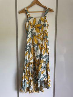 Love Bonito Midi Printed Floral dress, size S