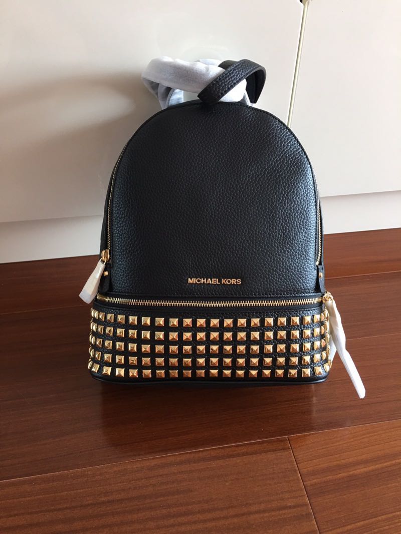 Michael kors on sale rivet bag