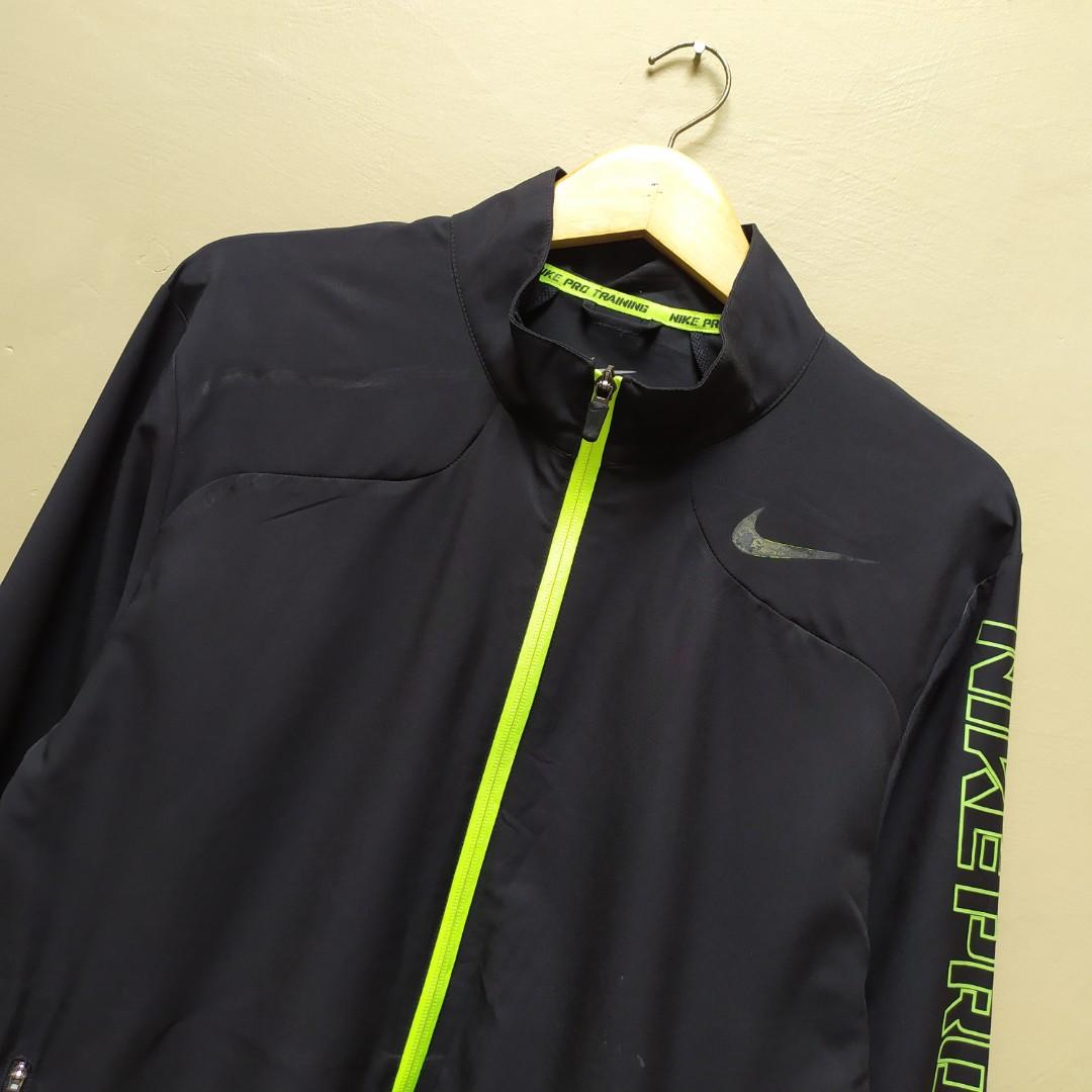 nike pro training jacket