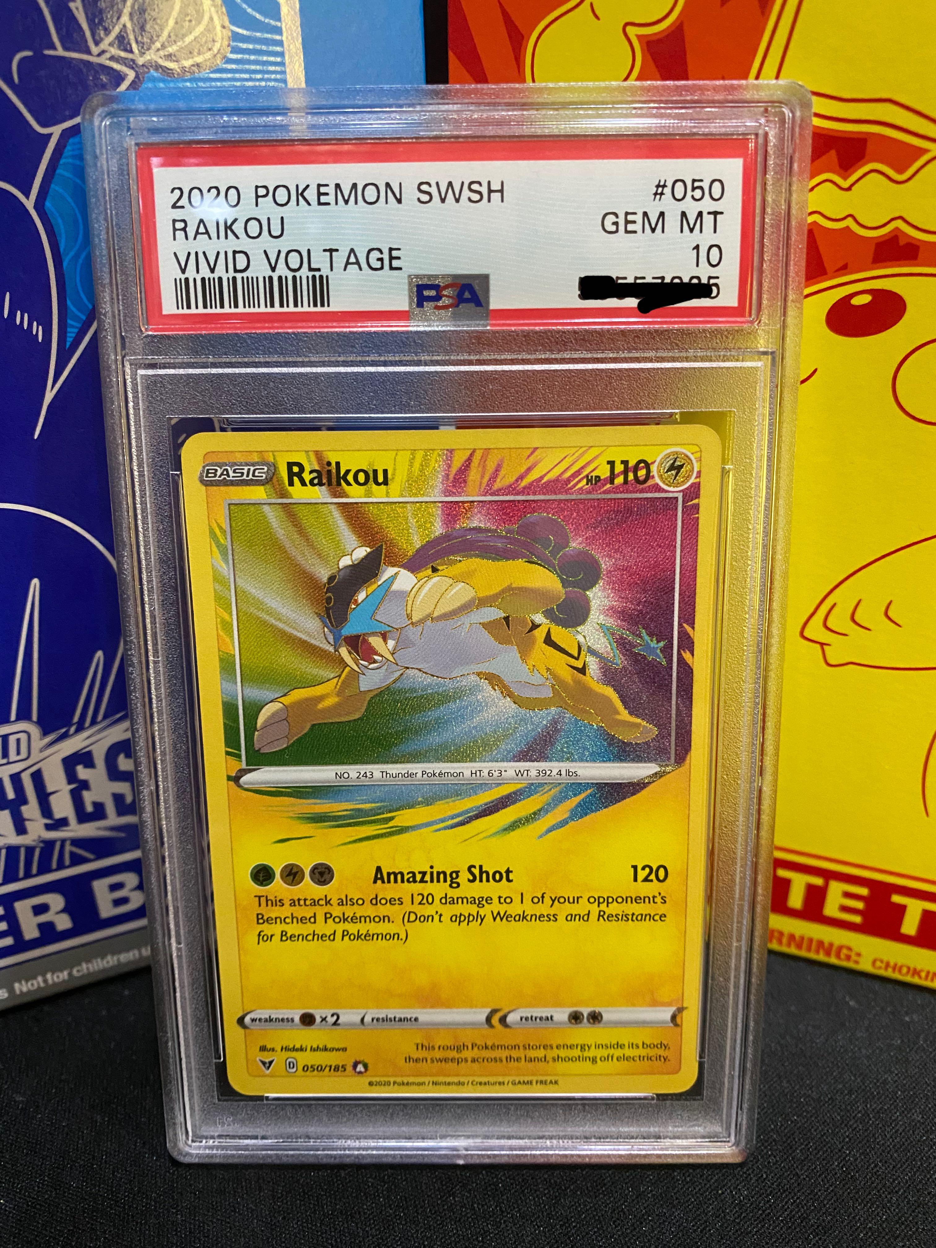 Raikou SWSH Vivid Voltage 050/185 Amazing Rare Pokemon Card