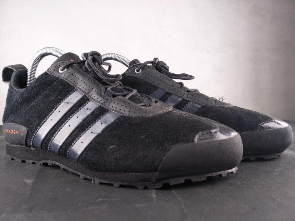 Sepatu Adidas EVN 791001