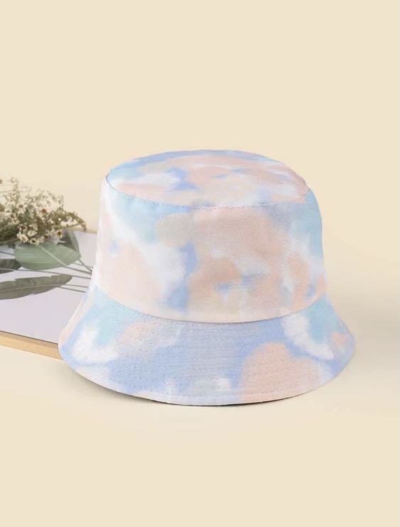 Tie dye reversible bucket hat Clearance