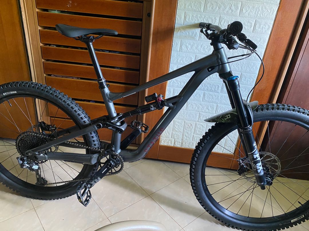Specialized status 2021 discount specs
