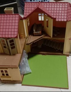 (Category: ) located in . Submitted by eriko.she (Listing ID 1102498899, Image 1). Description: .