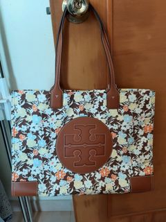 （分類：）位於 。 由 ngkan117 提交（商品編號 1102636448，圖片 1）。簡介： 。