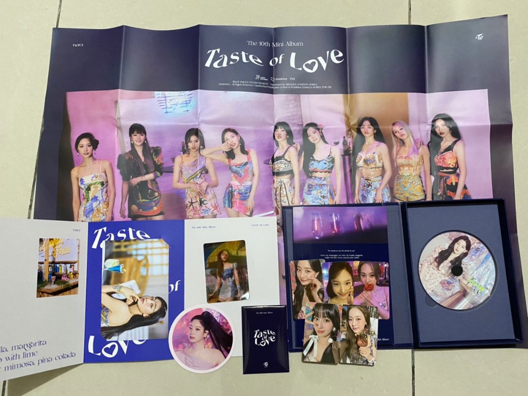 Taste Of Love Fallen Version Photocards Off 69