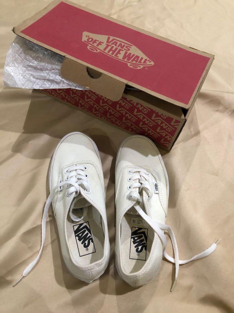 Jual vans authentic true white deals
