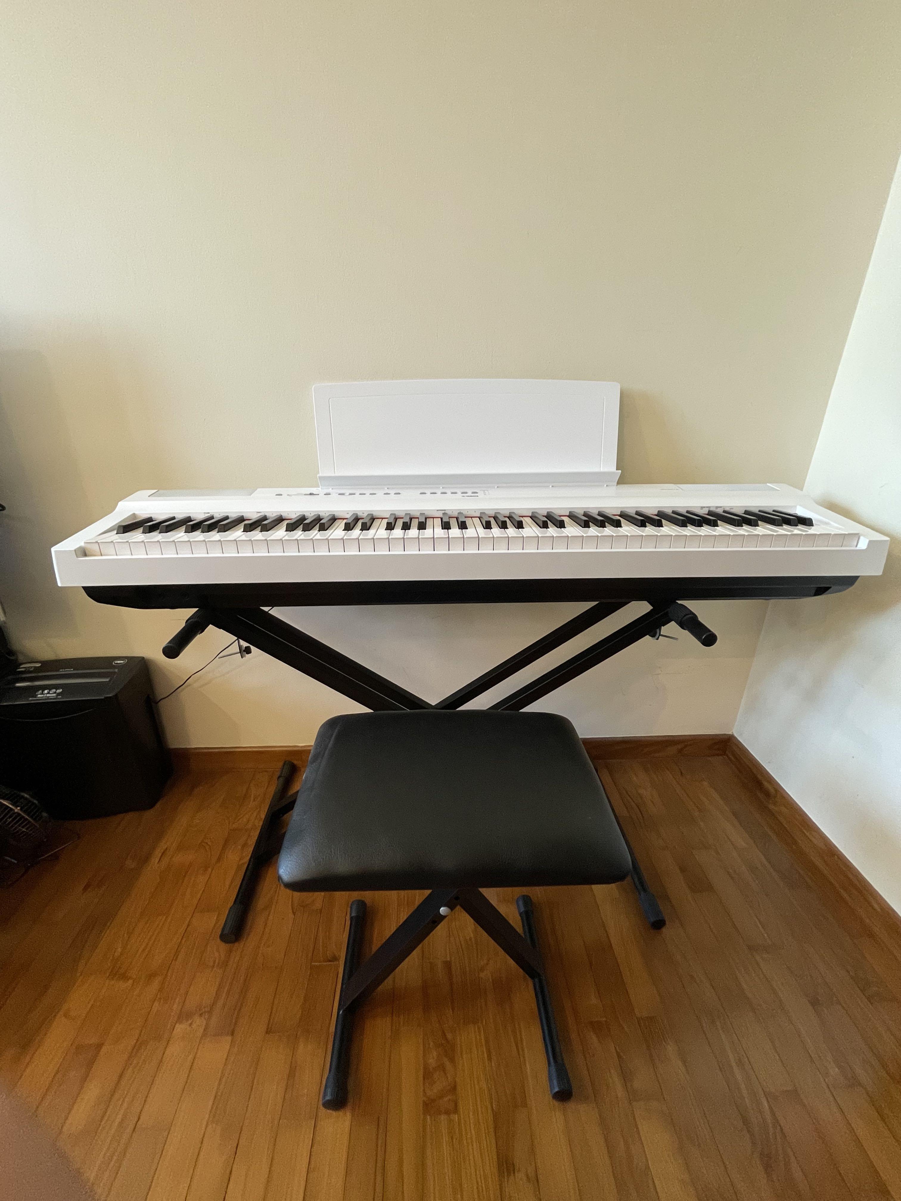 Yamaha digital piano p125 + stand + bench, Hobbies & Toys, Music