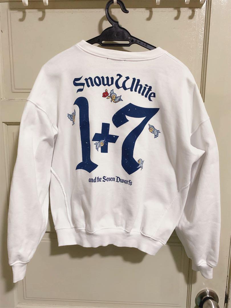 Zara snow white sweatshirt new arrivals