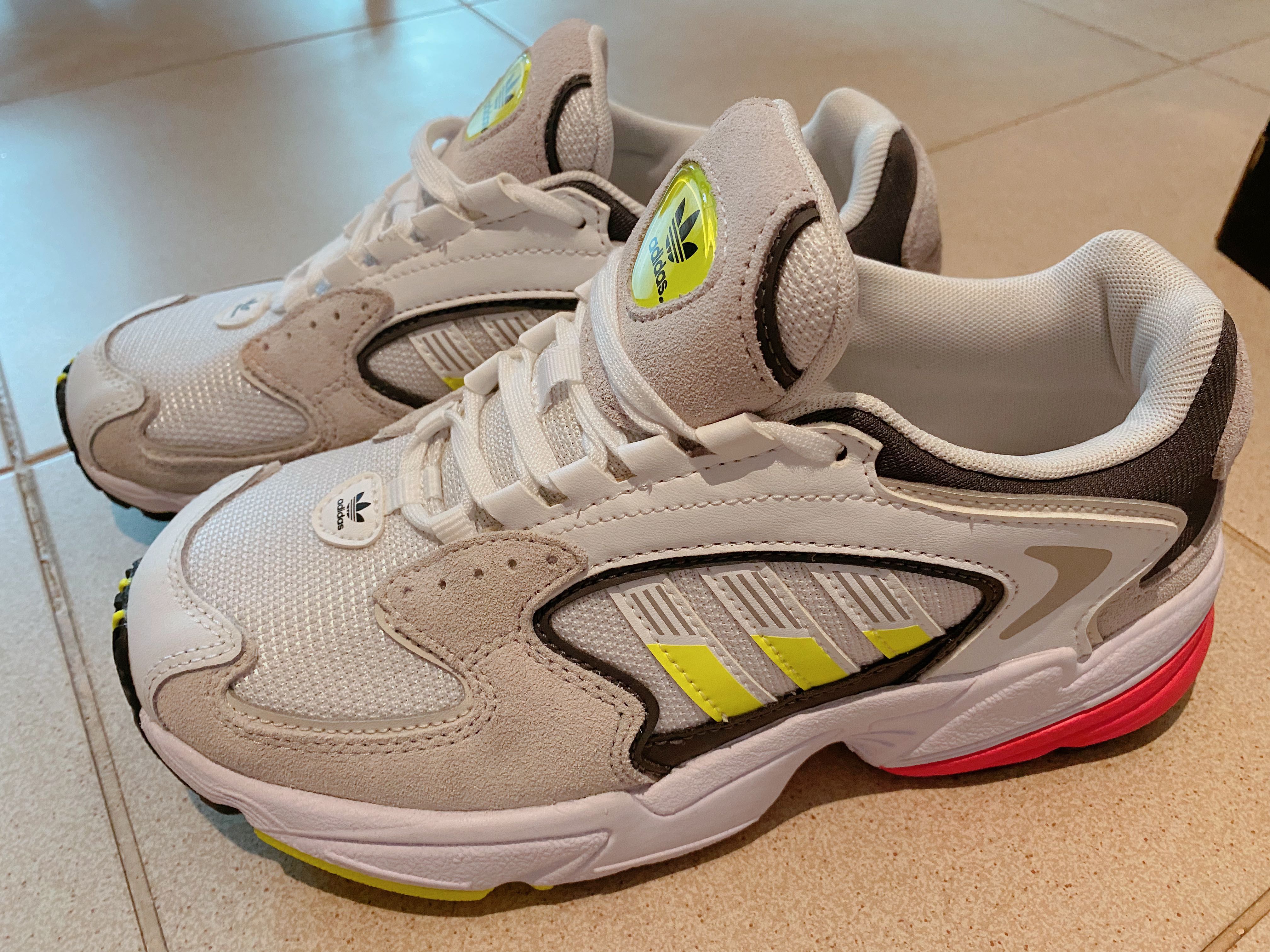 Adidas falcon 2000 white discount