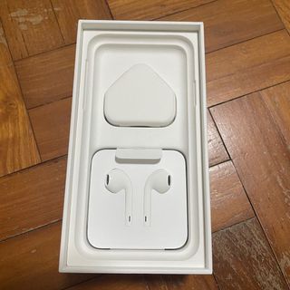 (Category: ) located in . Submitted by anythinglaa (Listing ID 1102888374, Image 1). Description: .