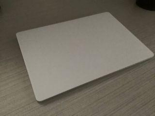 Apple mouse
