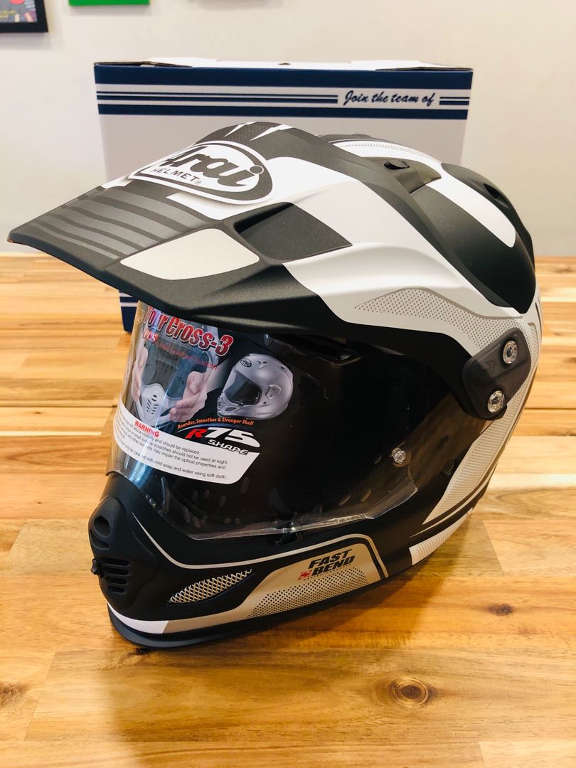 arai tour cross x3