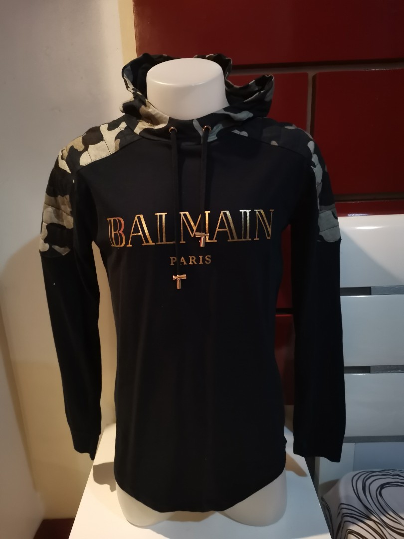 banan abstraktion kone Authentic Balmain hoodie, Men's Fashion, Coats, Jackets and Outerwear on  Carousell