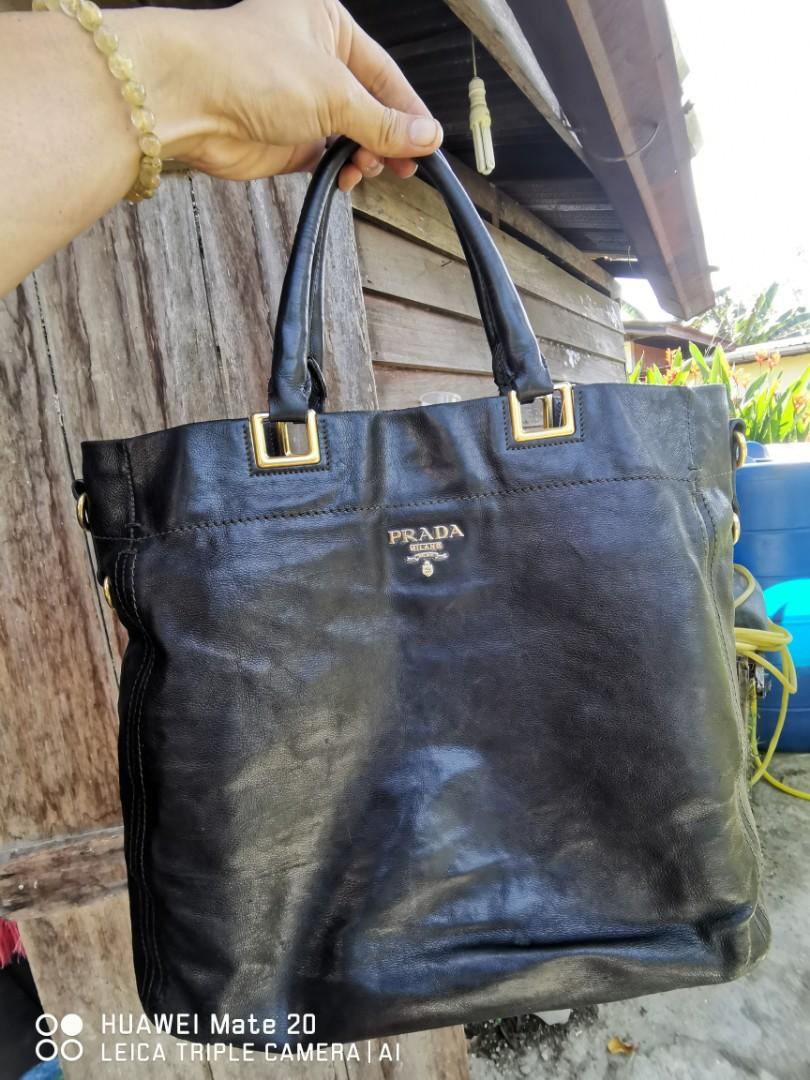 Michael kors pig on sale purse