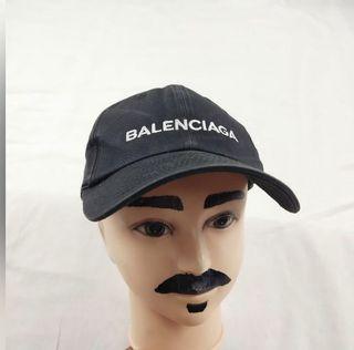 Balenciaga cap [100% legit]