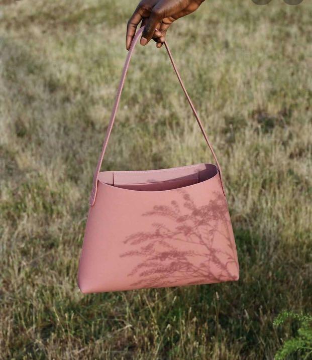 BNWT Authentic Mansur Gavriel calf small hobo in blush Women s Fashion Bags Wallets Tote Bags on Carousell