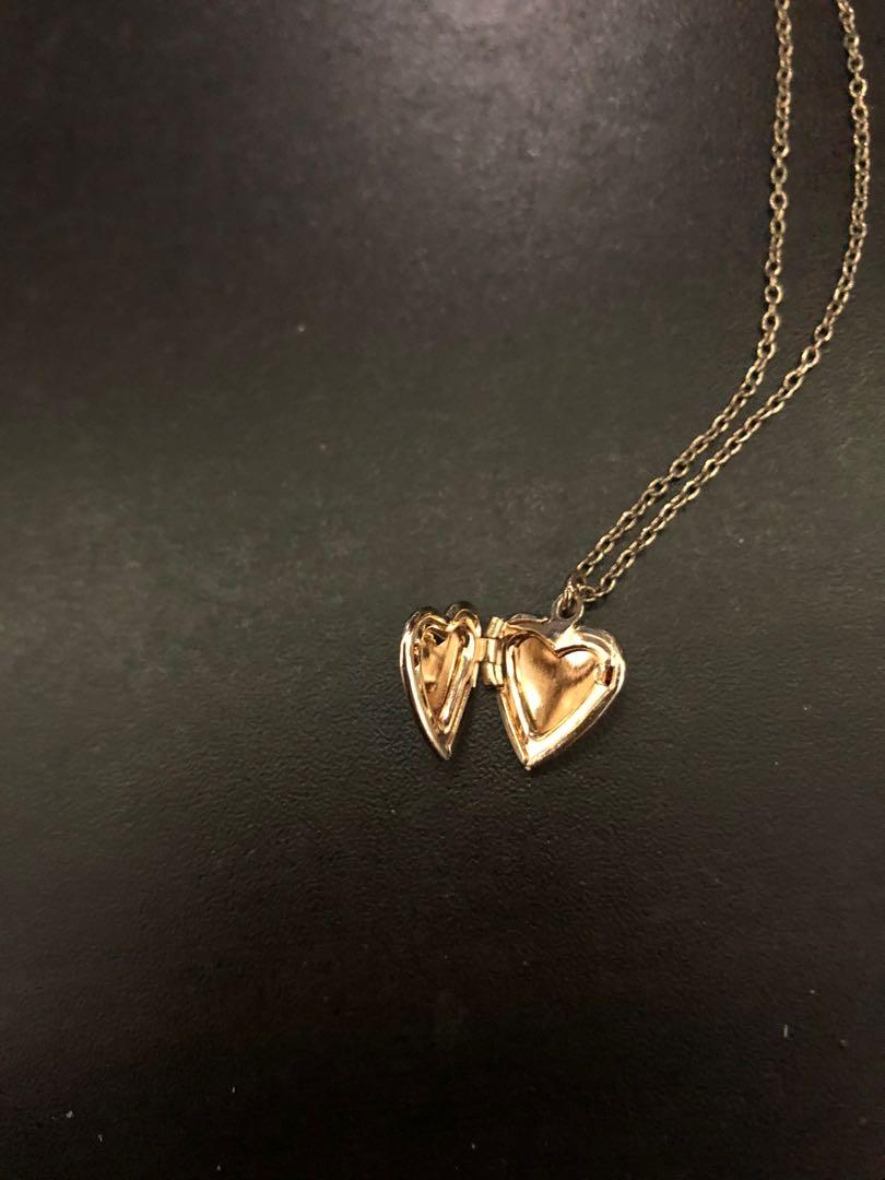 Heart Locket Necklace – Brandy Melville