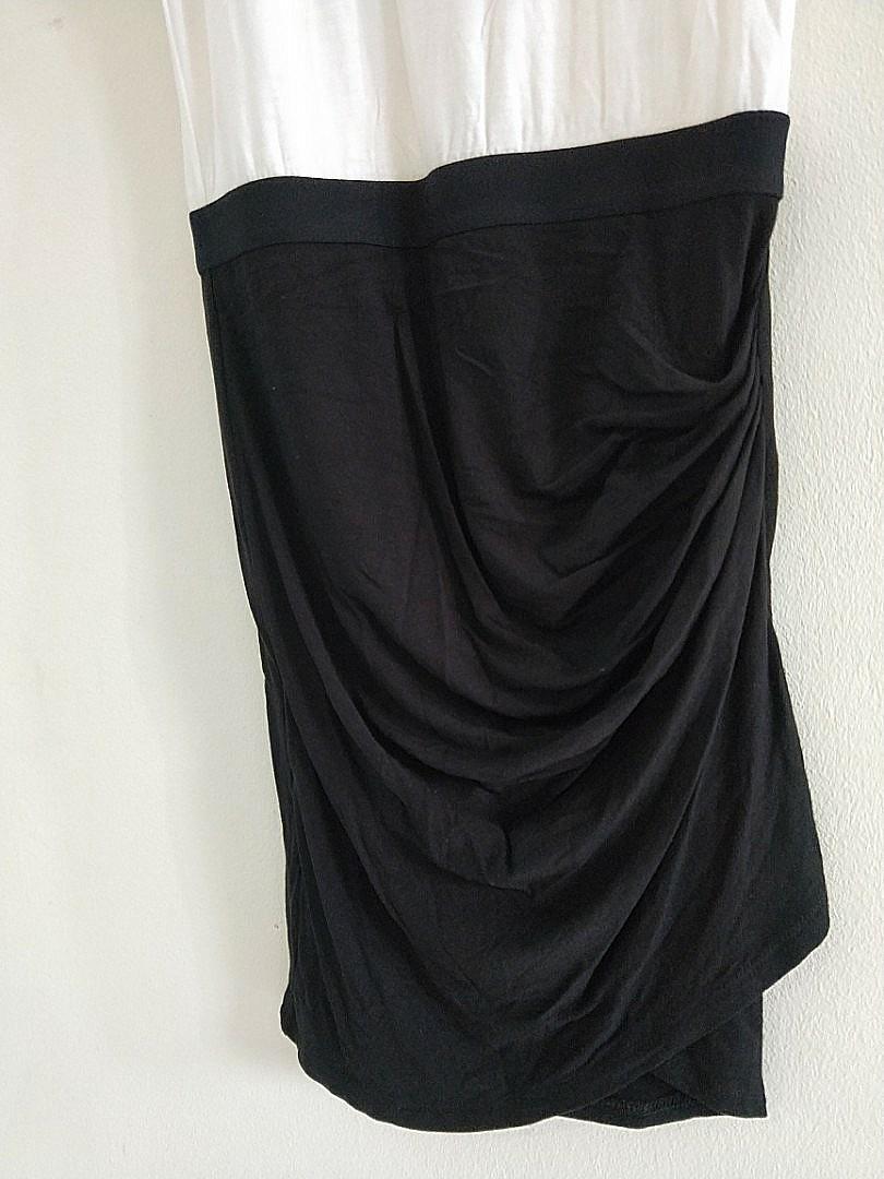 by BCBG SHORT SLEEVE DRESS T SHIRT DRESS RUCHED BLACK WHITE BEST