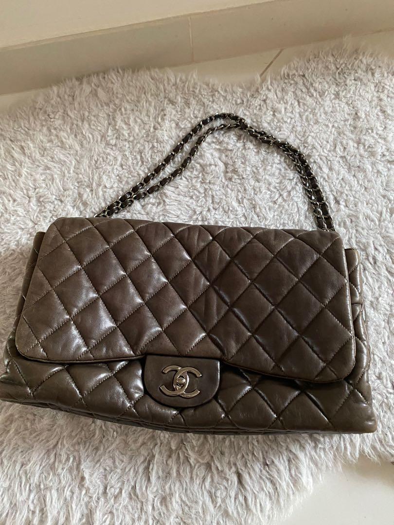 Chanel Lambskin Jumbo 3 Accordion Flap Bag - Grey Shoulder Bags, Handbags -  CHA578273