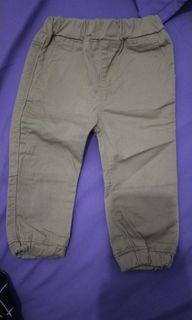 Chinos anak